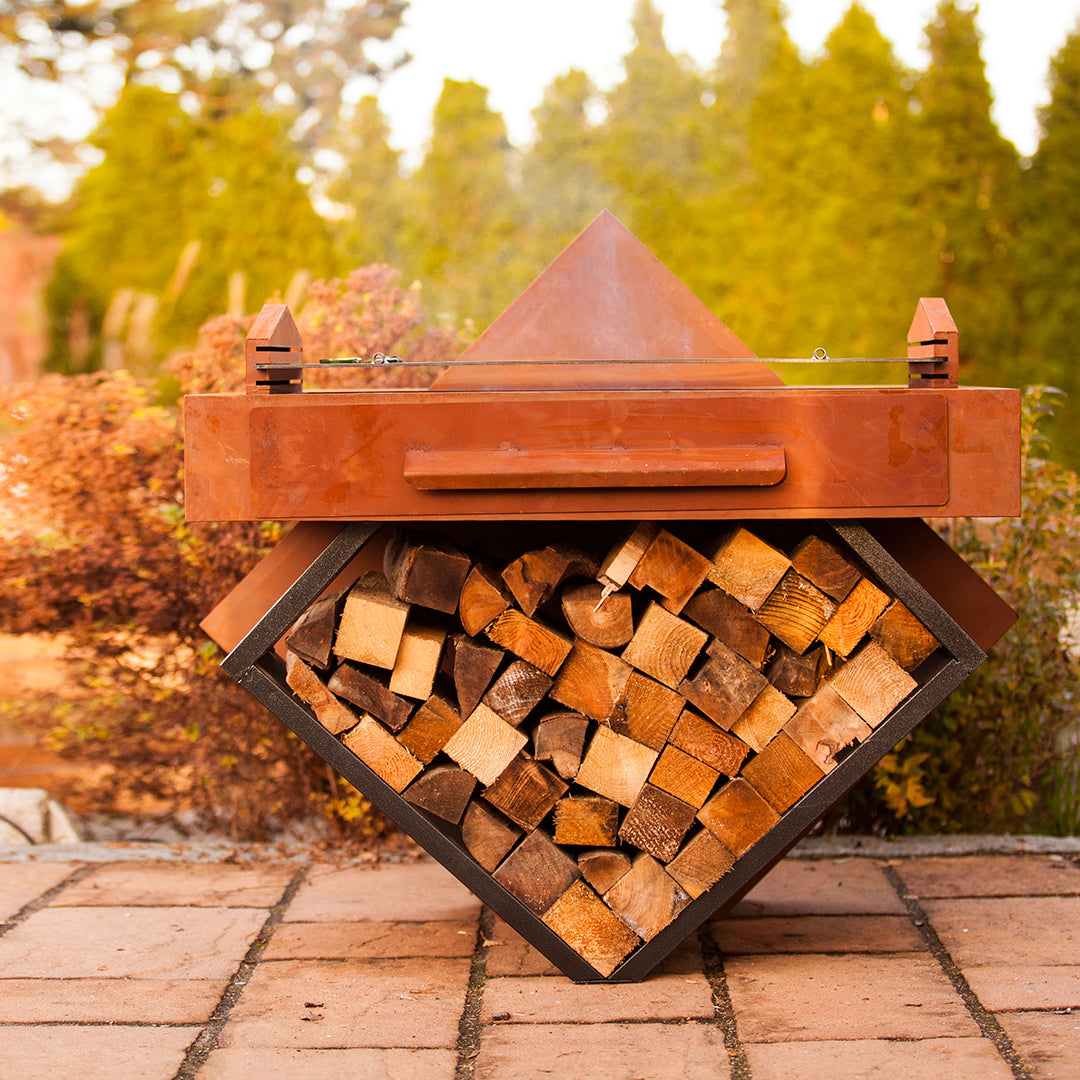 Holzkohlegrill "Style 3" mit Holzlege im Edelrost Design