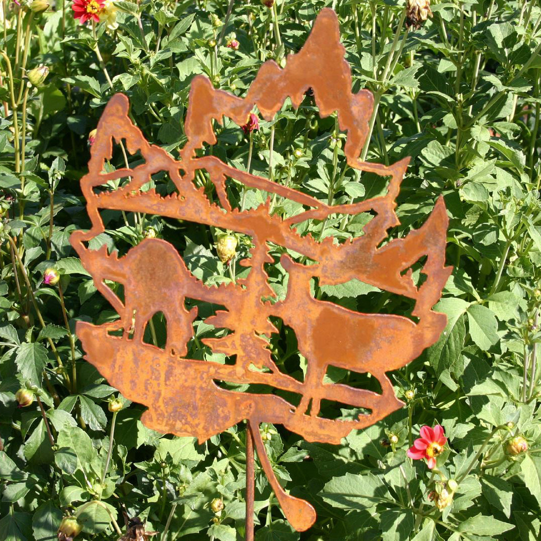 Gartenstecker Ahornblatt mit Reh